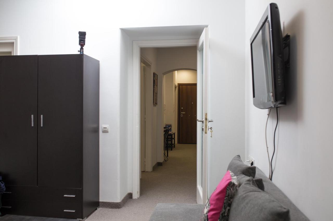 Dimitras Apartment アテネ エクステリア 写真